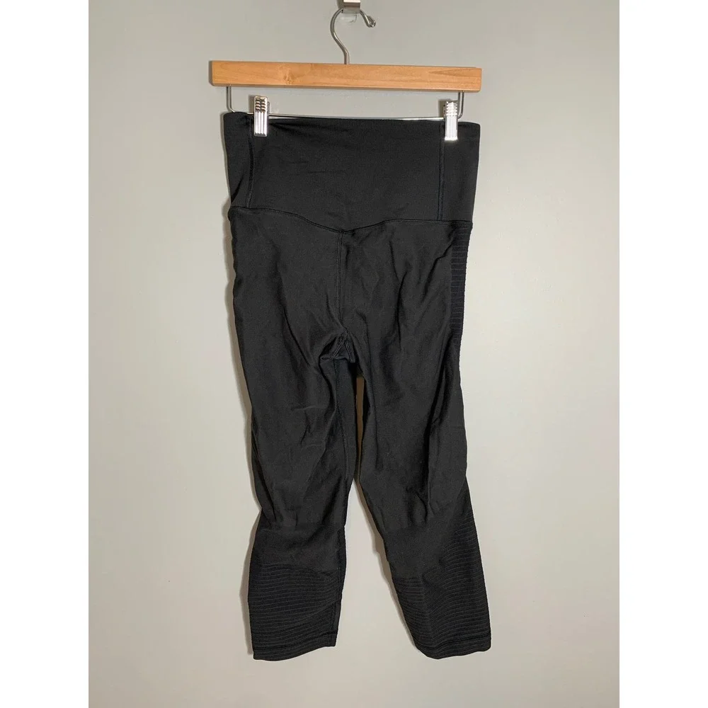 Nike Dri-FIT‎ Zonal Strength Training Tights Womens Large Black Cropped Leggings